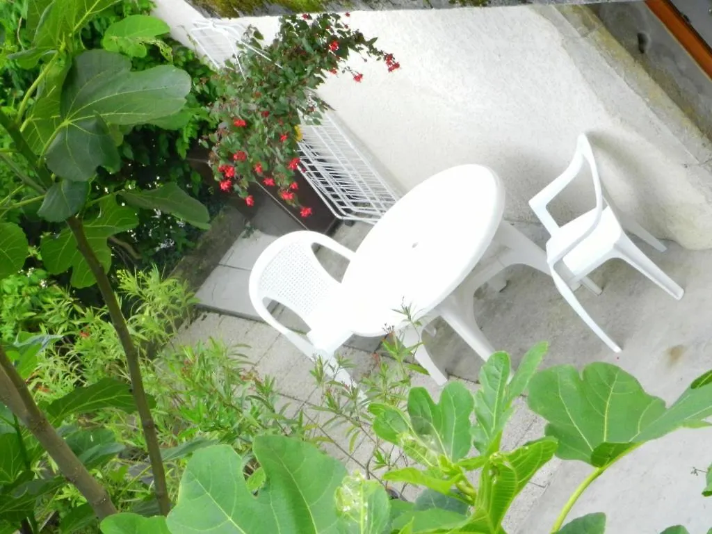 Apartment Gite Les Platanes Sainte-Helene-du-Lac